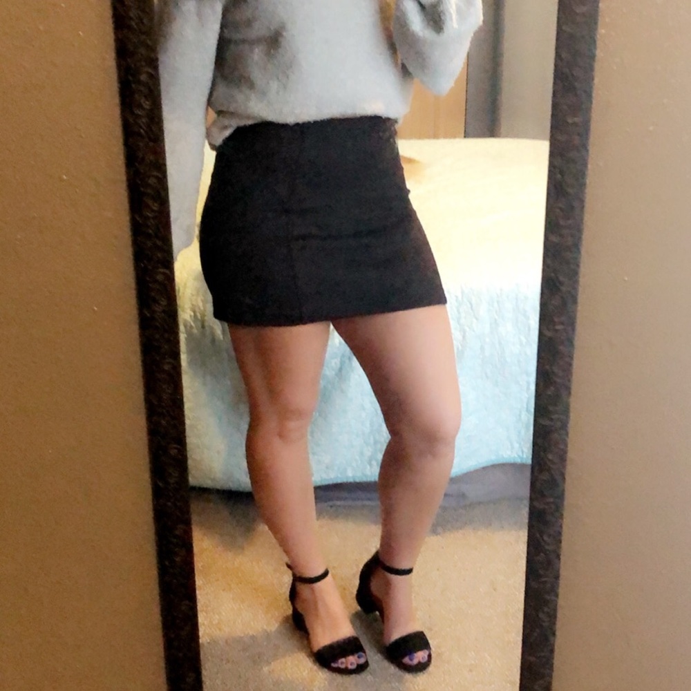 Black Strappy Short Heel Pumps
